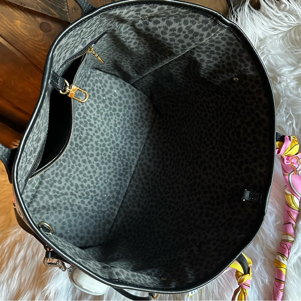 💖TRADE💖Limited Edition Louis Vuitton Wild at Heart Neverfull MM black - Picture 6 of 12